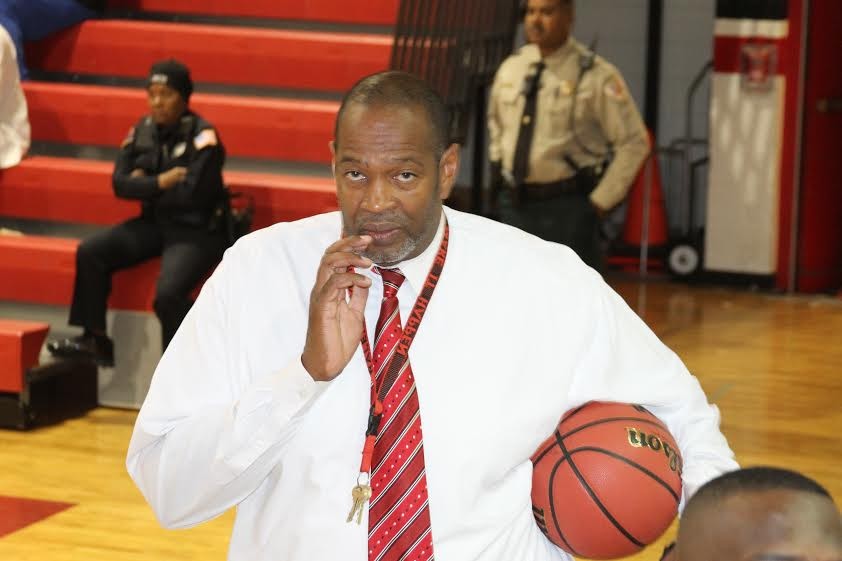 Keith M Raleigh Memphis Flyer | Coach Keith Lee: Raleigh-Egypt’s Gentle Giant
